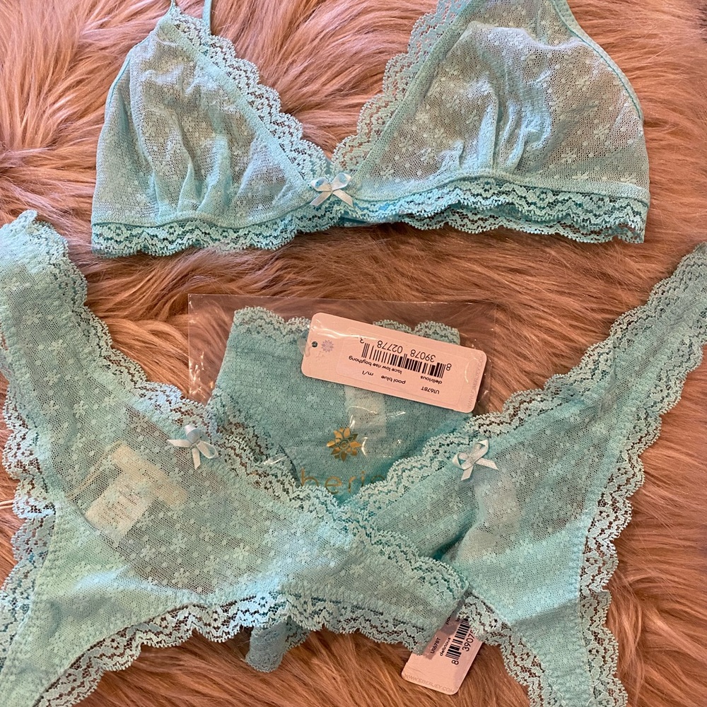 Eberjey Delirious bralette and 3 thongs M/L pool blue